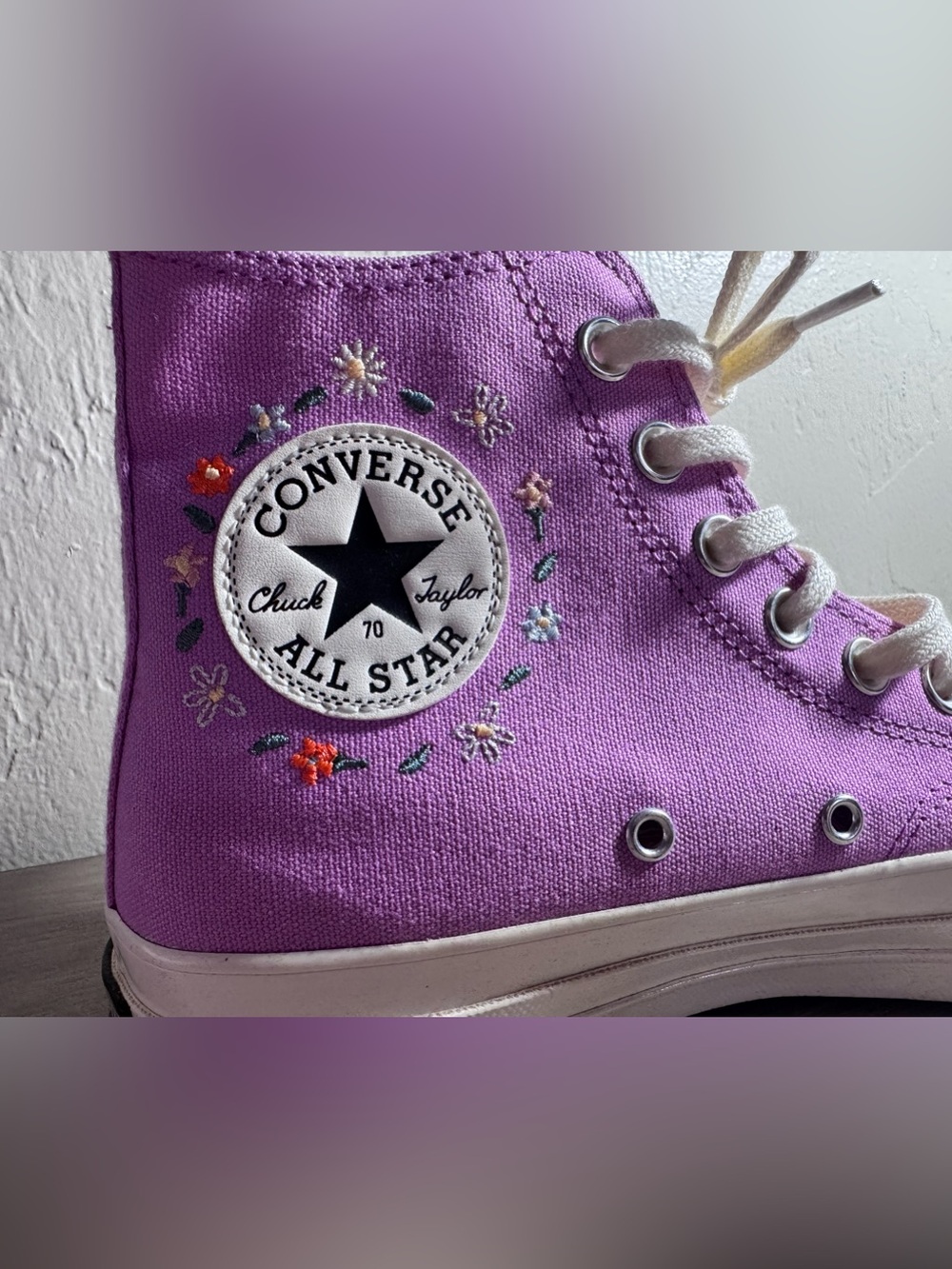 Converse Chuck 70 High Tops “Little Flowers” Grape Fizz Women’s Sz 9.5/Mens 7.5